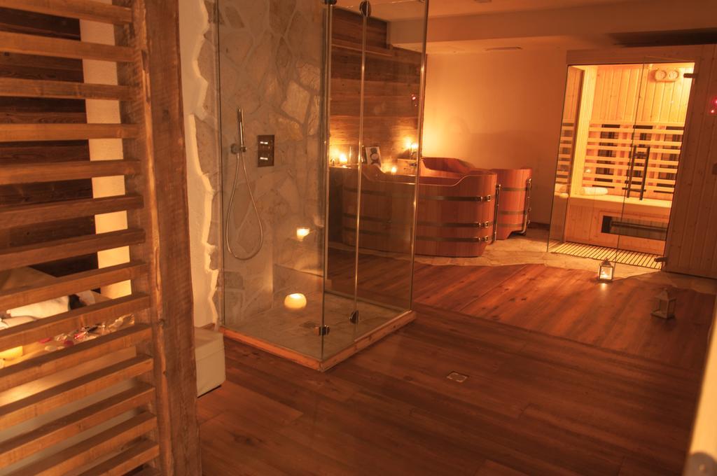 La Tana Dell'Orso Hotel & Spa Ponte Di Legno Luaran gambar
