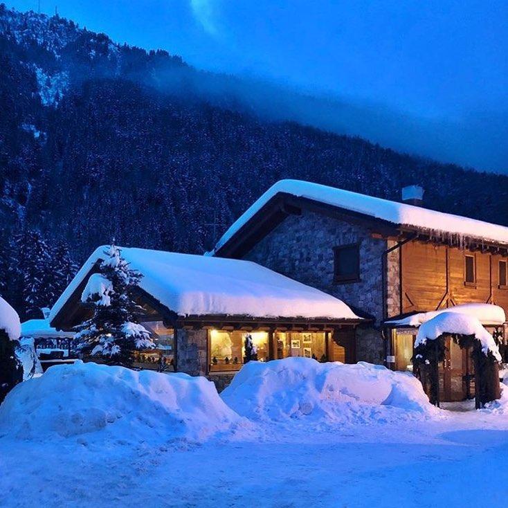 La Tana Dell'Orso Hotel & Spa Ponte Di Legno Luaran gambar